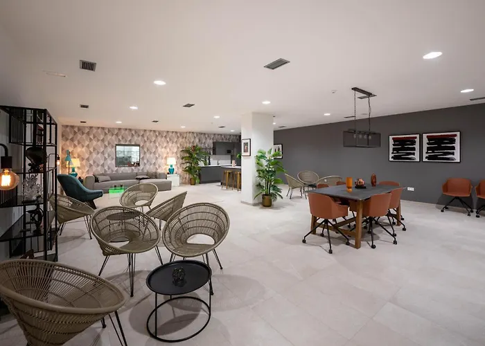 Modern 3b With And Gym Appartement