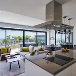 Modern 3b With And Gym
