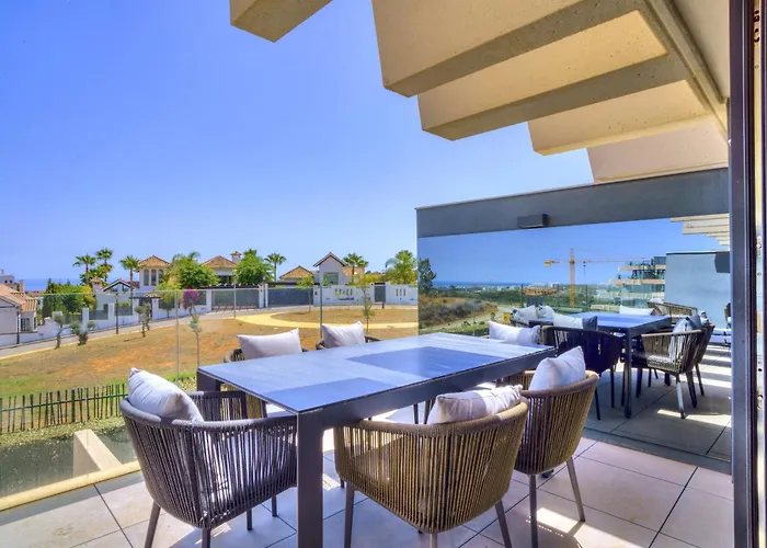 Modern 3b With And Gym Apartment *