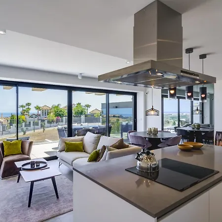 Modern 3b With And Gym