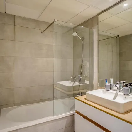Modern 3b With And Gym Apartment Estepona